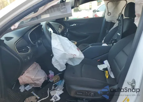 2020 Chevrolet Malibu Ls z USA, uszkodzony, nr VIN 1G1ZC5ST0LF135217